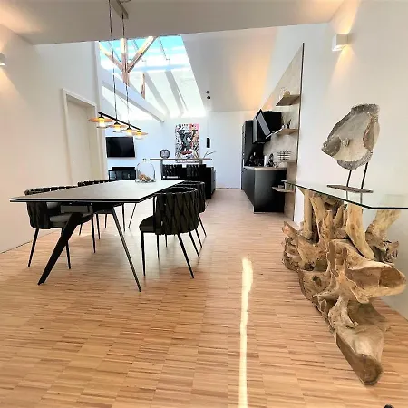 Lichtdurchflutetes Design - - 90 Qm * ギュータースロー