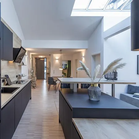 Lichtdurchflutetes Design - - 90 Qm * ギュータースロー