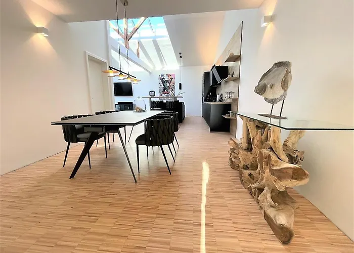 Lichtdurchflutetes Design - - 90 Qm * Gütersloh