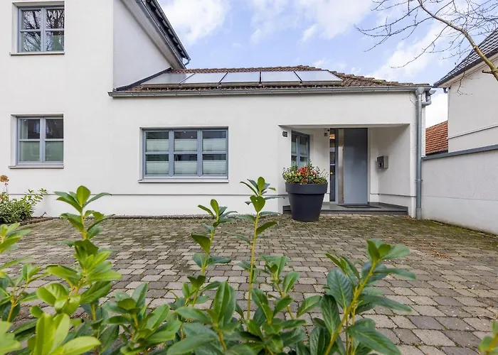 Lichtdurchflutetes Design - - 90 Qm * 귀터슬로